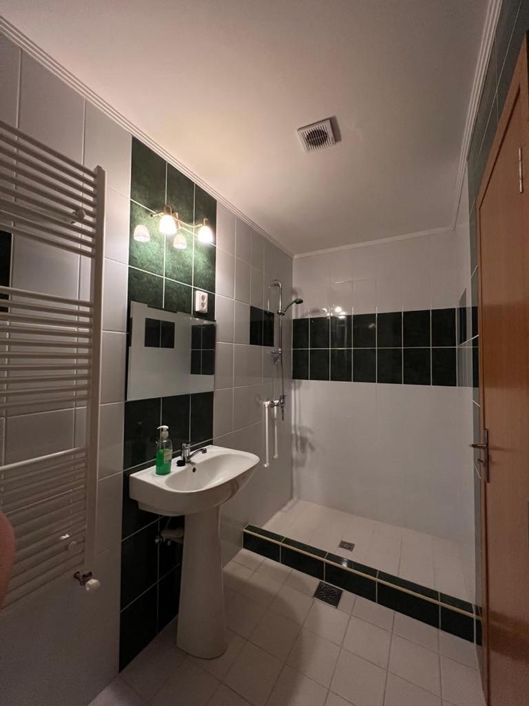 Casa 51 Hotell Praid Eksteriør bilde